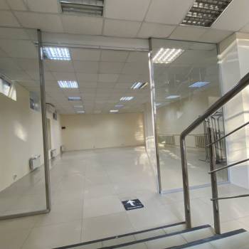 Сдается Нежилое помещение, 73 м²