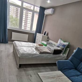 Сдается 1-комнатная квартира, 40 м²