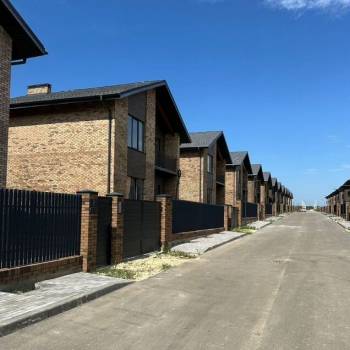 Продается Дом, 282 м²