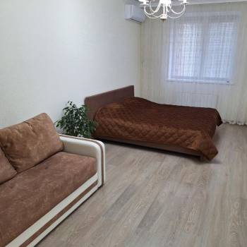 Сдается 1-комнатная квартира, 45 м²