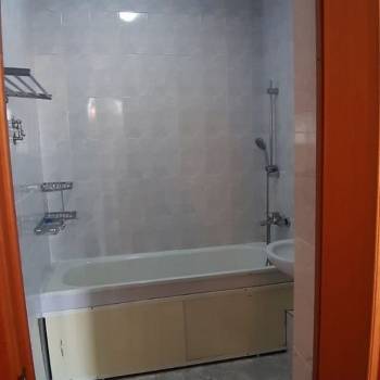 Продается 1-комнатная квартира, 60 м²