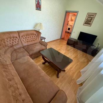 Сдается 2-х комнатная квартира, 50 м²