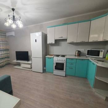 Сдается 1-комнатная квартира, 37 м²