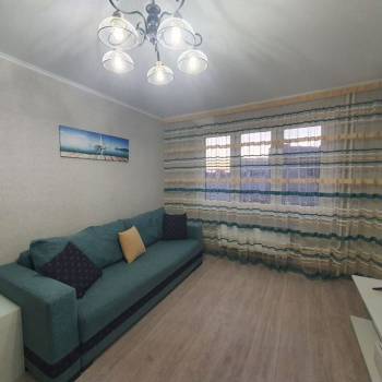 Сдается 1-комнатная квартира, 37 м²