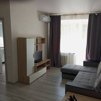 Продается 2-х комнатная квартира, 42 м²