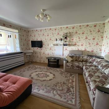 Сдается 2-х комнатная квартира, 65 м²