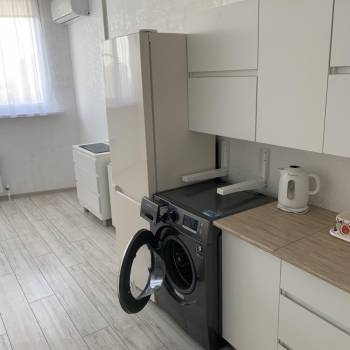 Сдается 1-комнатная квартира, 45 м²