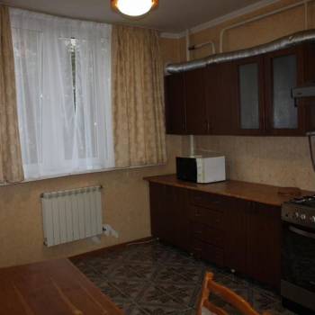 Сдается 2-х комнатная квартира, 65 м²