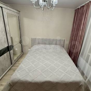 Сдается 1-комнатная квартира, 40 м²