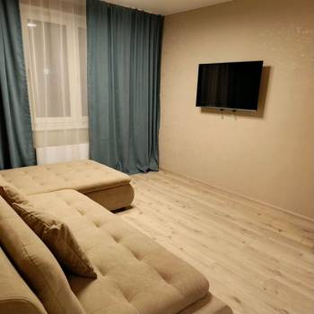 Сдается 1-комнатная квартира, 40 м²