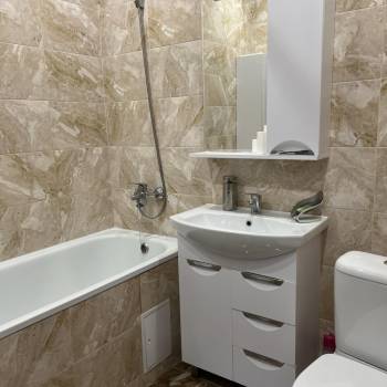 Сдается 2-х комнатная квартира, 42 м²