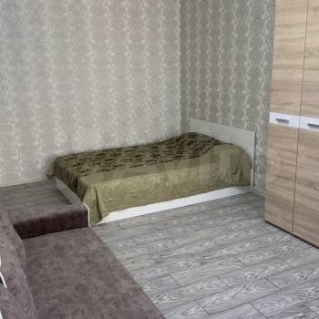 Сдается 1-комнатная квартира, 42 м²