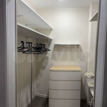 Продается 1-комнатная квартира, 45 м²