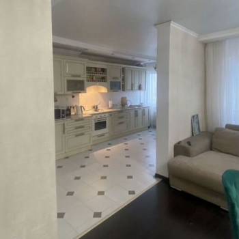 Продается 2-х комнатная квартира, 86,6 м²