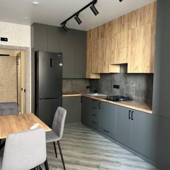 Сдается 1-комнатная квартира, 42 м²