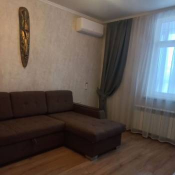 Сдается 1-комнатная квартира, 35,8 м²