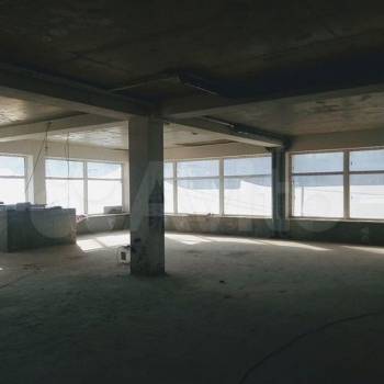 Сдается Нежилое помещение, 305 м²