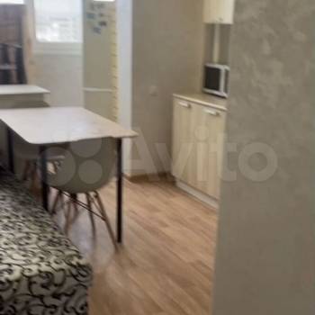 Сдается 1-комнатная квартира, 36 м²