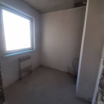 Продается 1-комнатная квартира, 42 м²