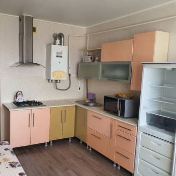 Продается 1-комнатная квартира, 42,2 м²
