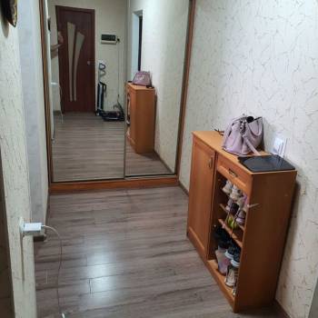 Продается 1-комнатная квартира, 42,2 м²