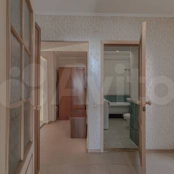 Продается 1-комнатная квартира, 46 м²