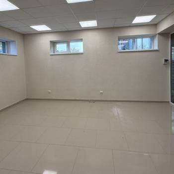 Сдается Нежилое помещение, 32 м²