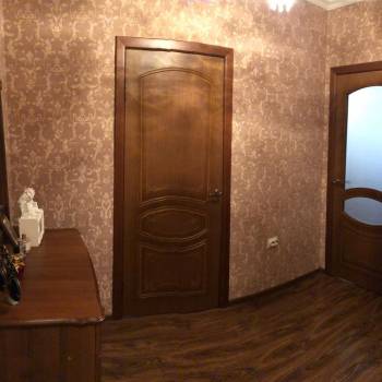 Сдается 2-х комнатная квартира, 60 м²