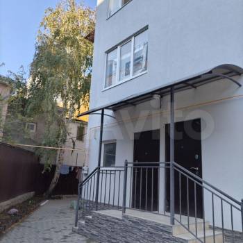 Продается Многокомнатная квартира, 80 м²