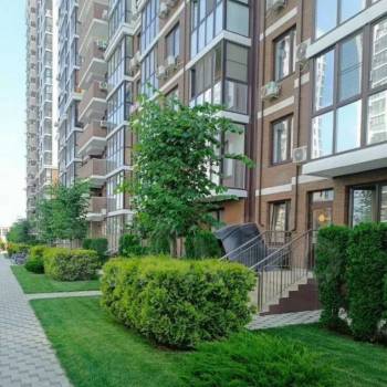 Продается 1-комнатная квартира, 41 м²