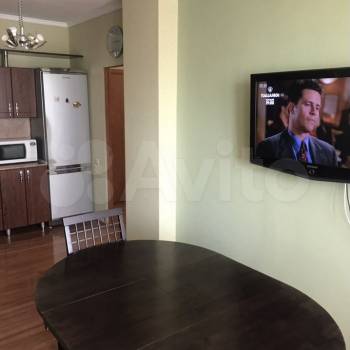 Сдается 2-х комнатная квартира, 70 м²