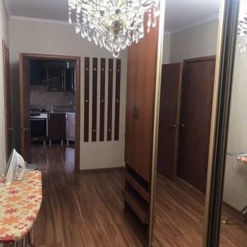Сдается 2-х комнатная квартира, 70 м²