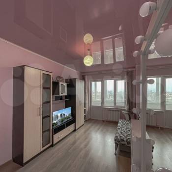 Продается 1-комнатная квартира, 47 м²