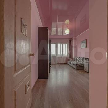 Продается 1-комнатная квартира, 47 м²