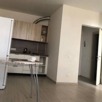 Продается 1-комнатная квартира, 41 м²
