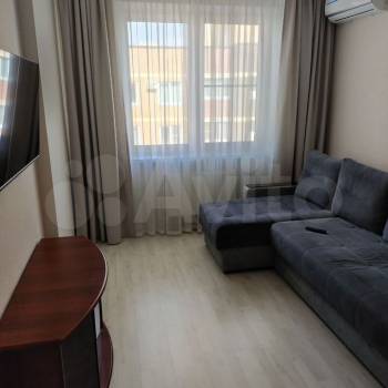 Сдается 1-комнатная квартира, 39 м²