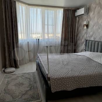 Продается 1-комнатная квартира, 38 м²