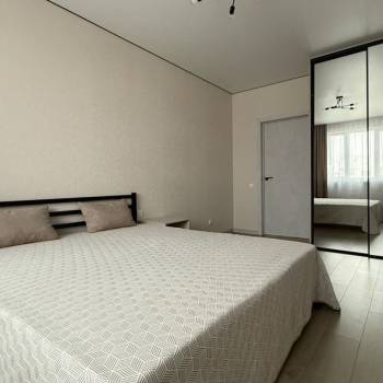 Сдается 1-комнатная квартира, 40 м²