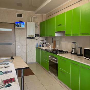 Сдается 1-комнатная квартира, 57 м²