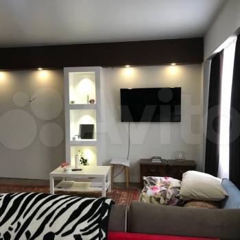 Продается 1-комнатная квартира, 41 м²