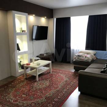 Продается 1-комнатная квартира, 41 м²