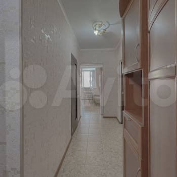 Продается 1-комнатная квартира, 55 м²