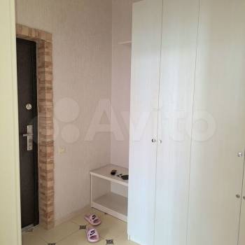 Сдается 1-комнатная квартира, 38 м²