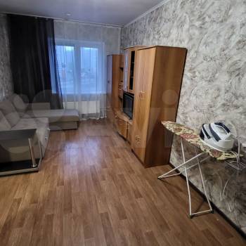 Продается 1-комнатная квартира, 35,9 м²
