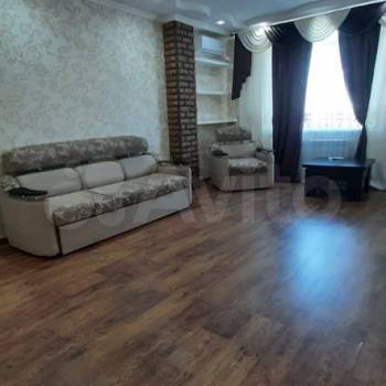 Сдается 2-х комнатная квартира, 65 м²