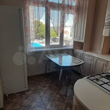 Сдается 2-х комнатная квартира, 65 м²