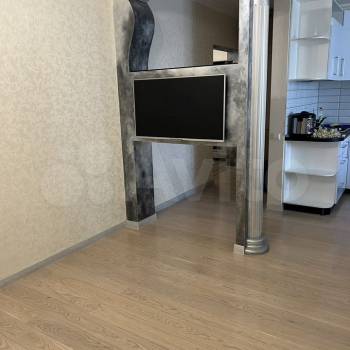 Сдается 1-комнатная квартира, 46,7 м²