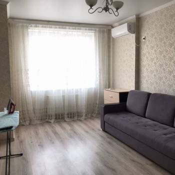 Сдается 2-х комнатная квартира, 78 м²