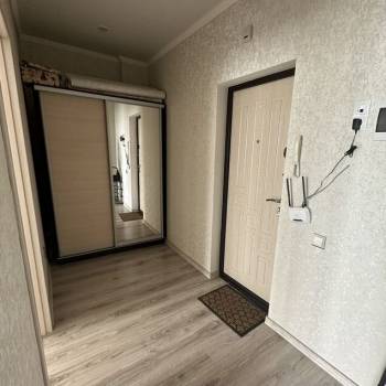 Сдается 2-х комнатная квартира, 78 м²