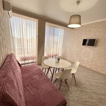 Сдается 1-комнатная квартира, 60 м²